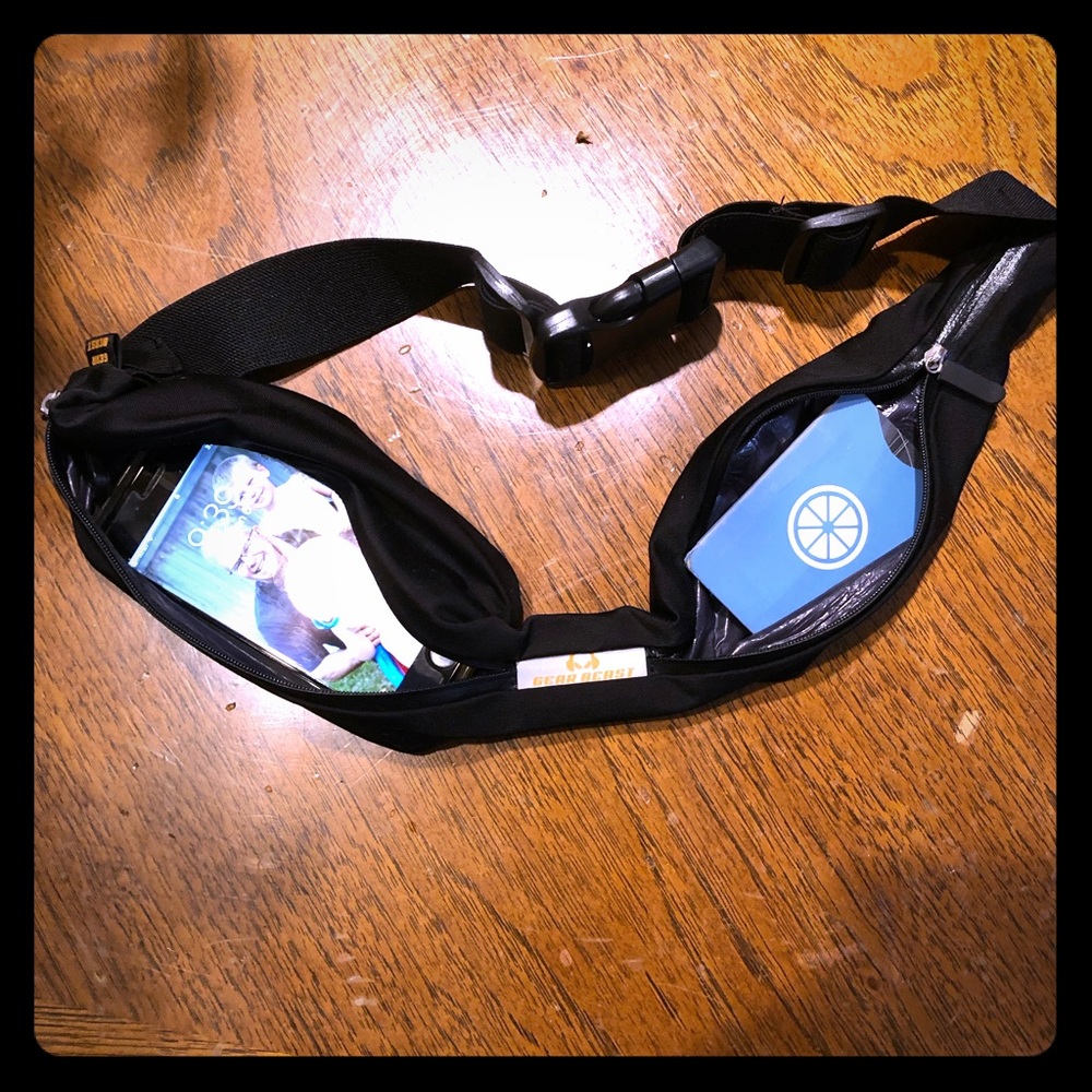 Running belt 2 pockets